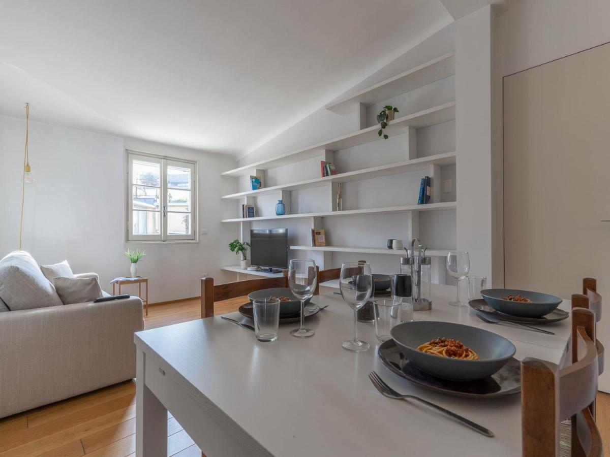 The Best Rent - Lovely One-Bedroom Apartment In Moscova Mailand Exterior foto